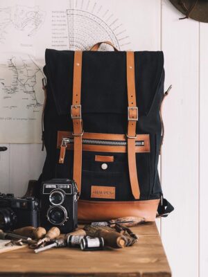 haupes-co-LhTPg9gwxzs-unsplash The Classic Canvas Backpack by Haupes